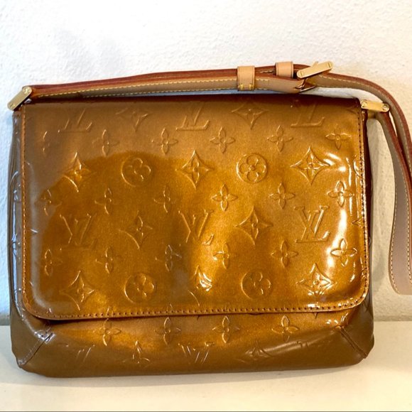 Louis Vuitton Monogram Vernis Thompson Street Purse - Picture 1 of 11